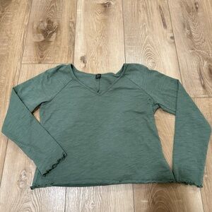 SHEIN Olive Long Sleeve Tee